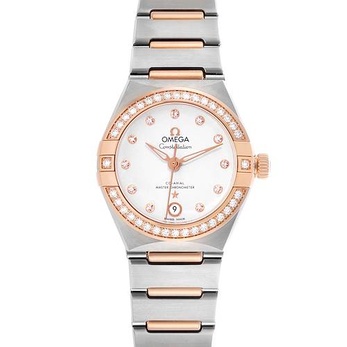 The Omega 131.25.29.20.52.001 Women's Steel and Gold (two tone) White Dial 131.25.29.20.52.001 Women's Steel and Gold (two tone) White Dial Constellation Diamond Rose Gold Steel Ladies Watch 131.25.29 is shown from a top view, highlighting its face and bracelet.